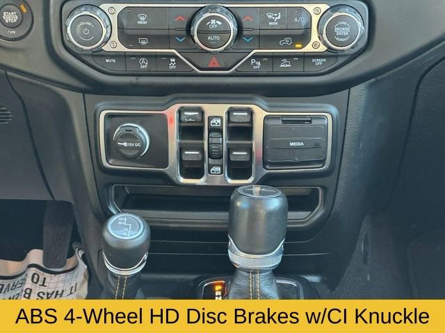 Used 2023 Jeep Gladiator Overland AWD/4WD image 23