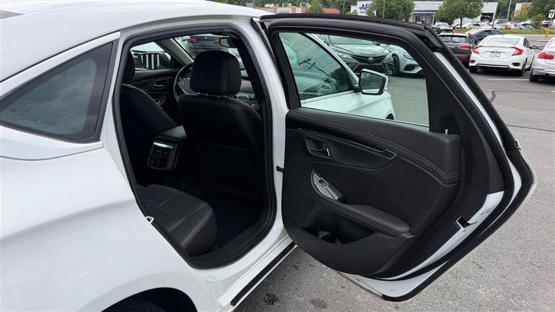 Used 2018 Chevrolet Impala LT w/ LT Leather Package FWD image 36