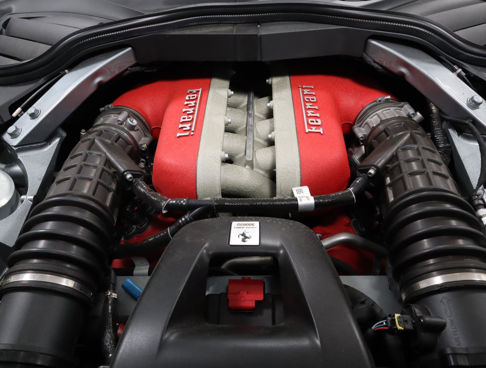 Certified 2023 Ferrari Purosangue AWD/4WD image 21