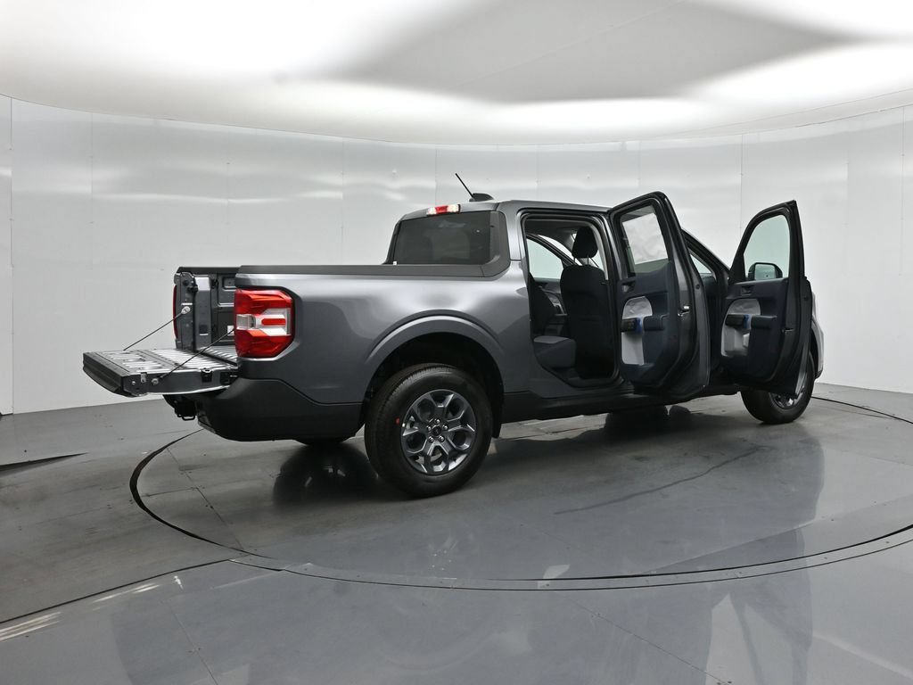 New 2026 Ford Maverick XLT FWD image 5