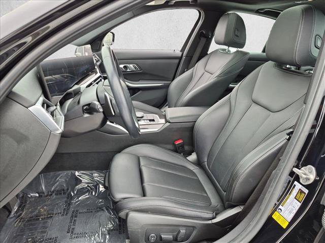 Used 2023 BMW 330i Sedan w/ Convenience Package RWD image 17