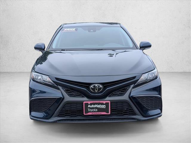 Used 2021 Toyota Camry SE w/ Convenience Package FWD video 2