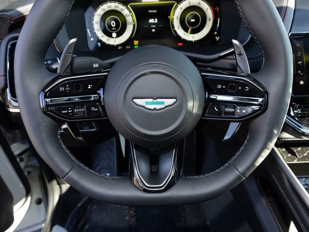 New 2026 Aston Martin DBX 707 image 31