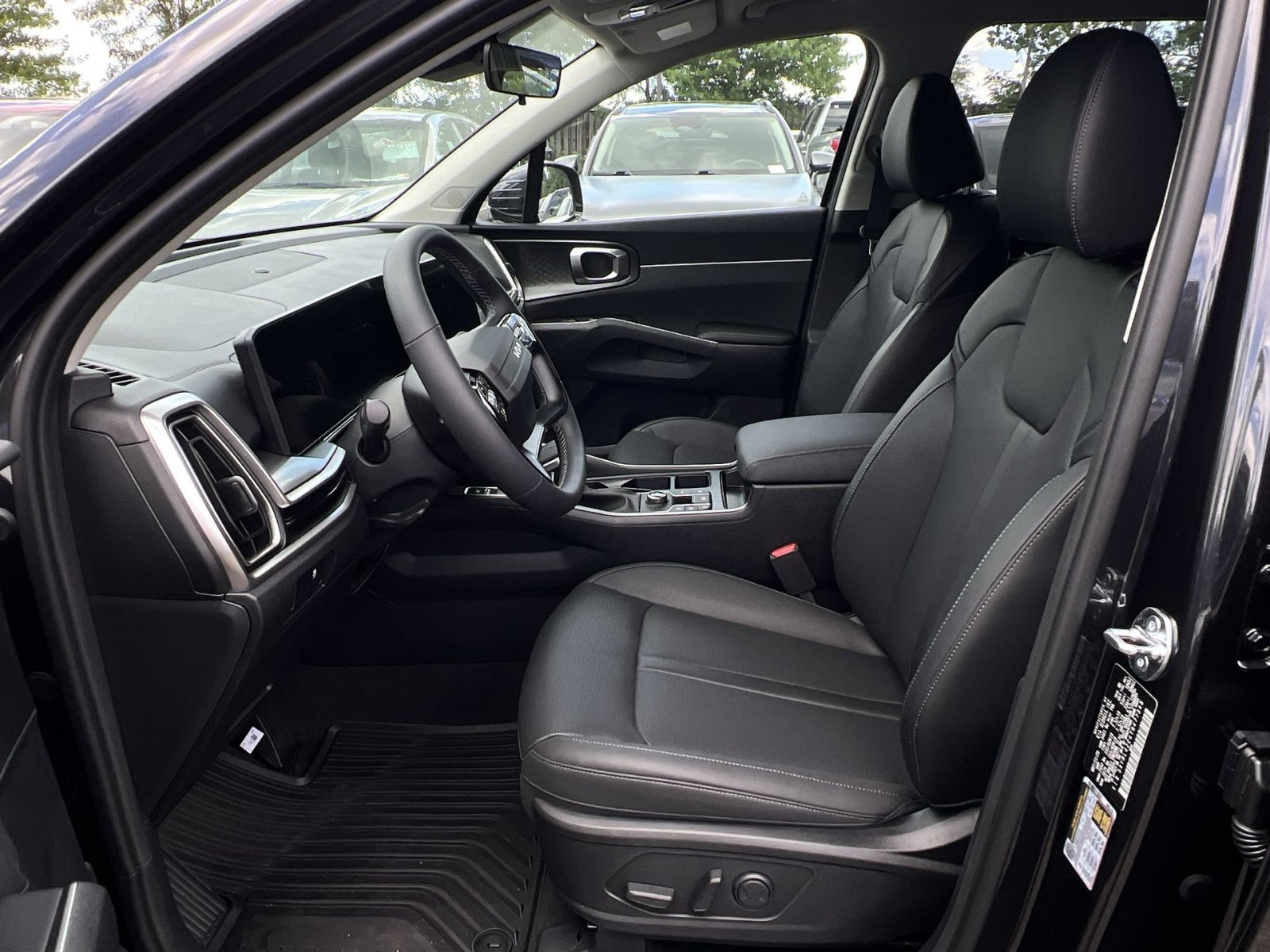 New 2026 Kia Sorento S FWD image 24