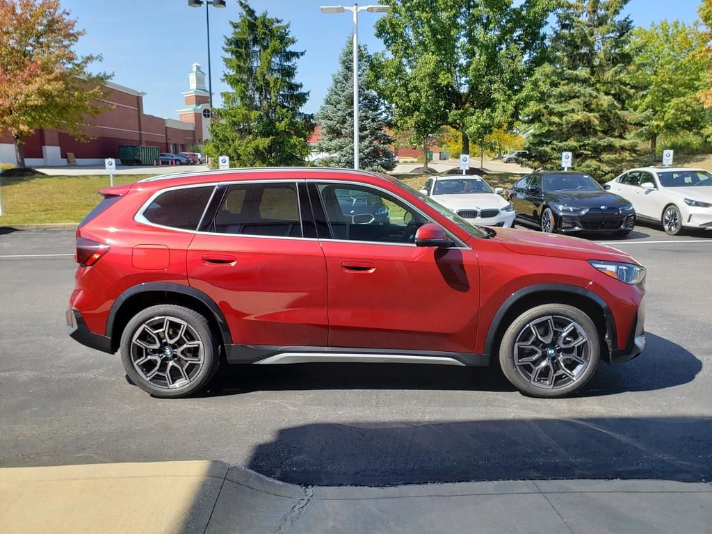 Used 2026 BMW X1 xDrive28i w/ Convenience Package image 5