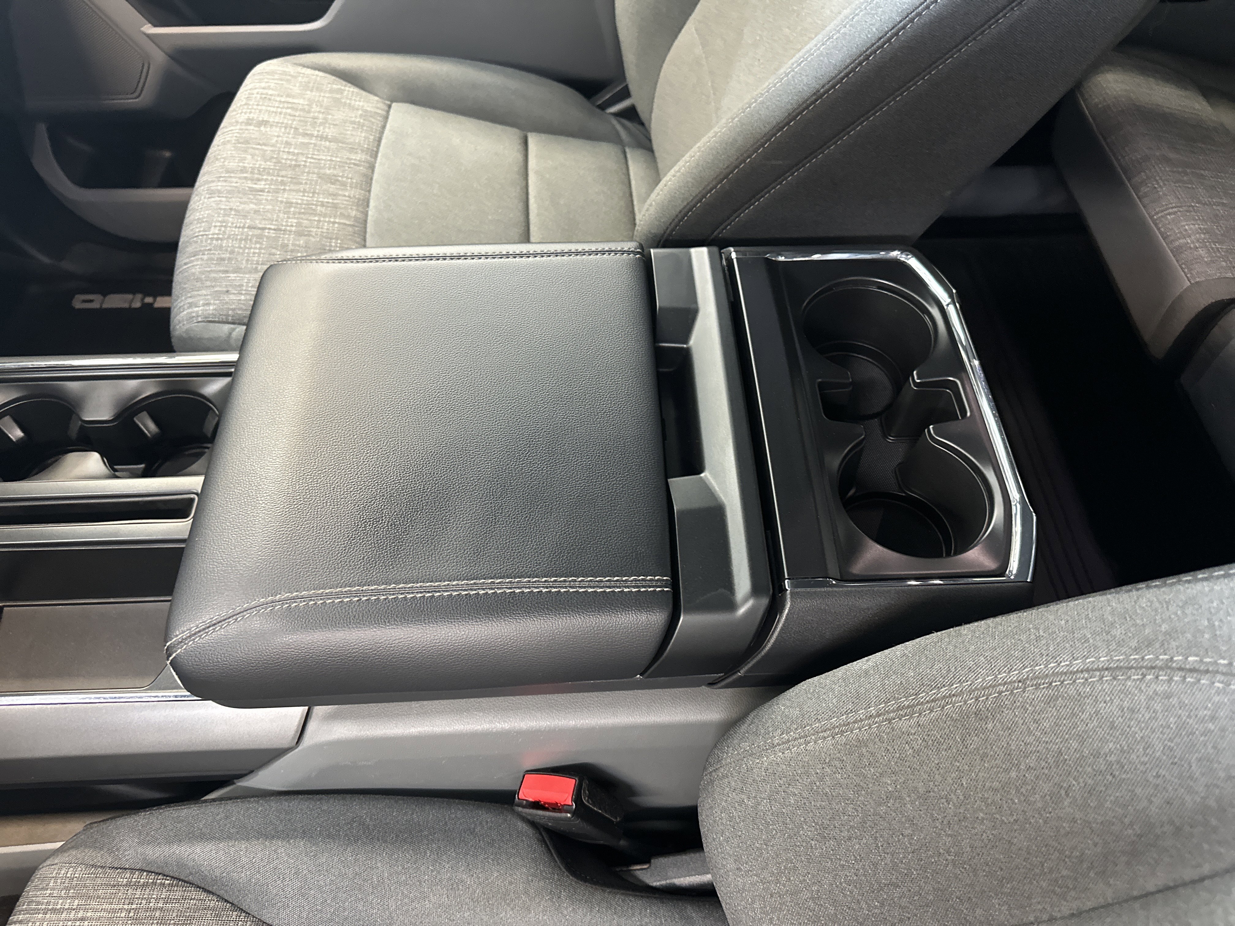 Used 2022 Ford F150 XLT w/ Equipment Group 302A High AWD/4WD image 29