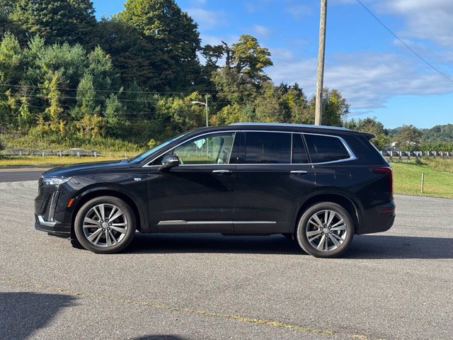Used 2021 Cadillac XT6 Premium Luxury AWD/4WD image 4
