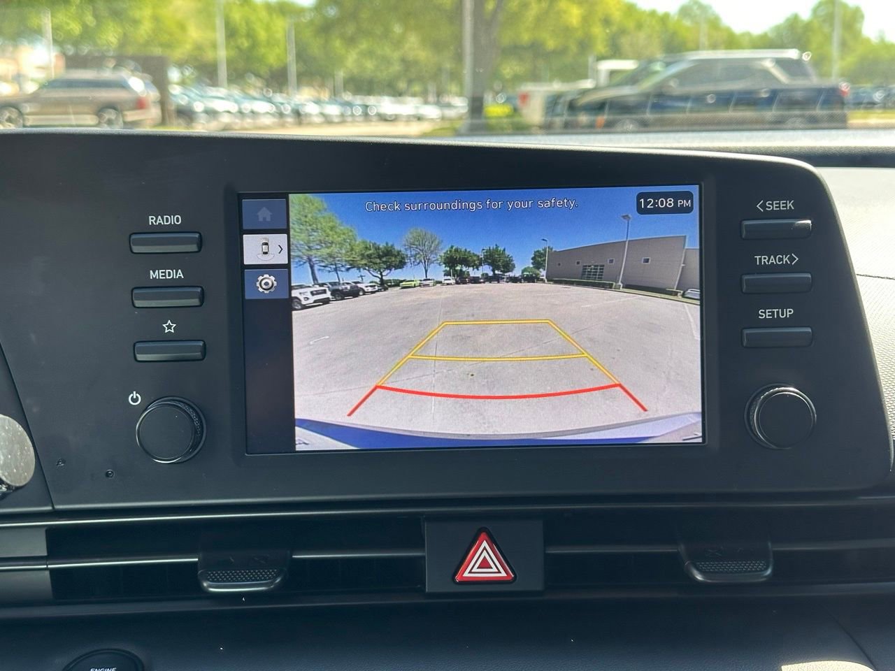 Used 2025 Hyundai Elantra Sport image 36