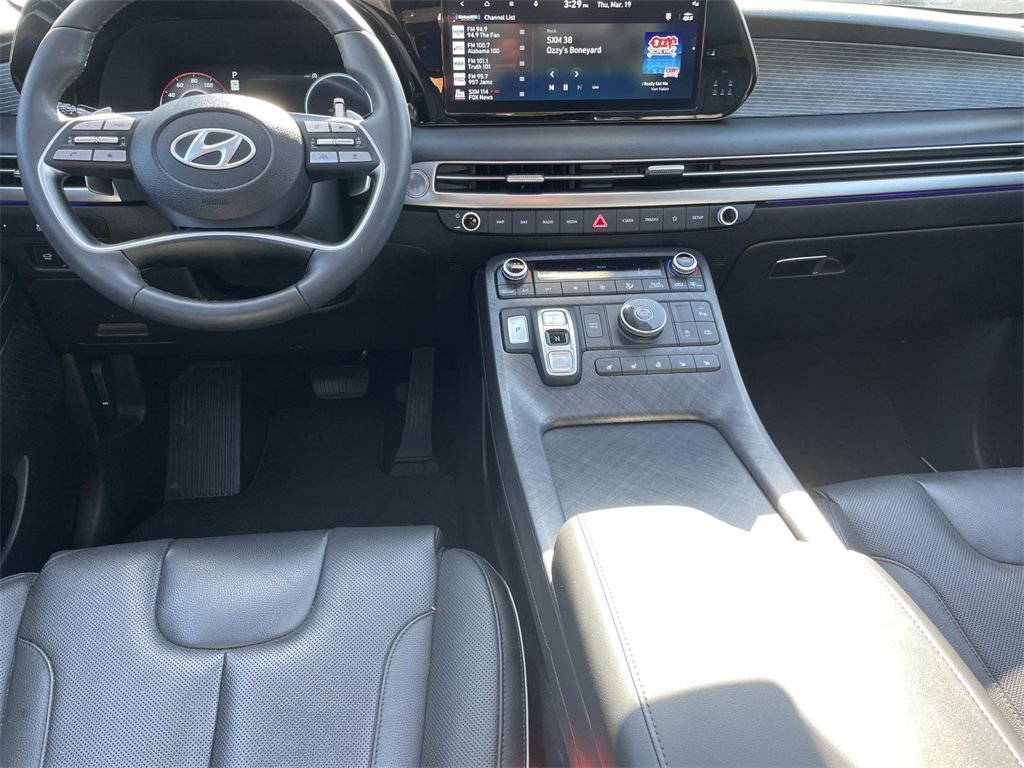 Used 2024 Hyundai Palisade Limited image 7