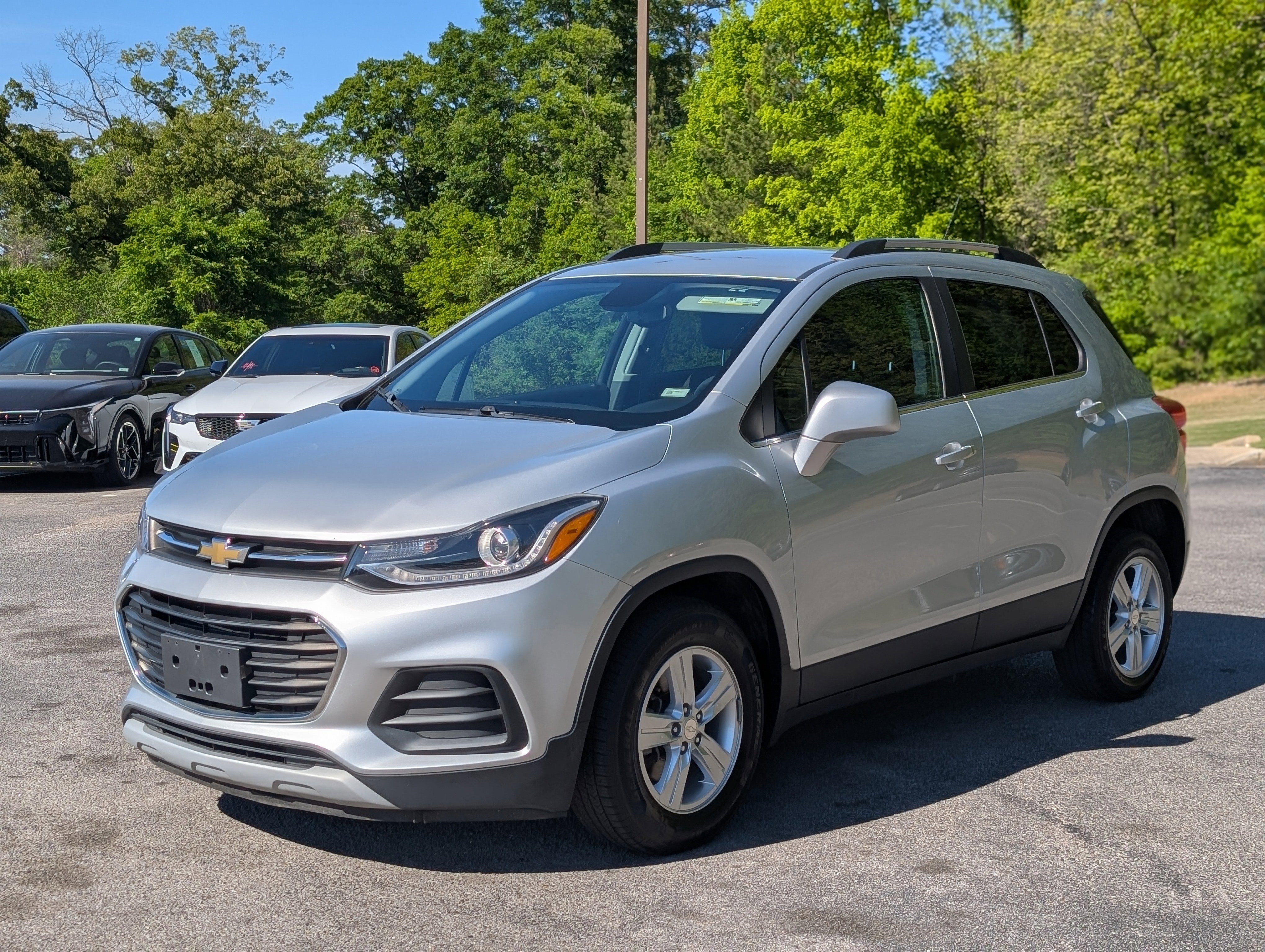 Used 2019 Chevrolet Trax LT FWD image 5
