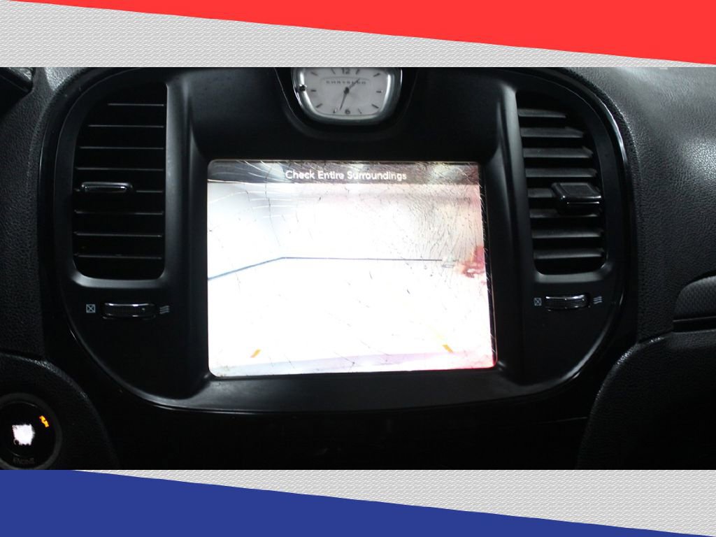 Used 2016 Chrysler 300 S image 10