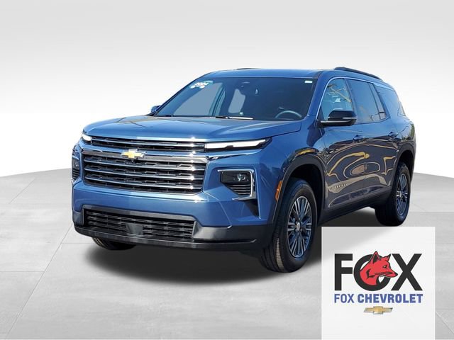 Certified 2024 Chevrolet Traverse LT w/ LPO, Floor Liner Package FWD image 1