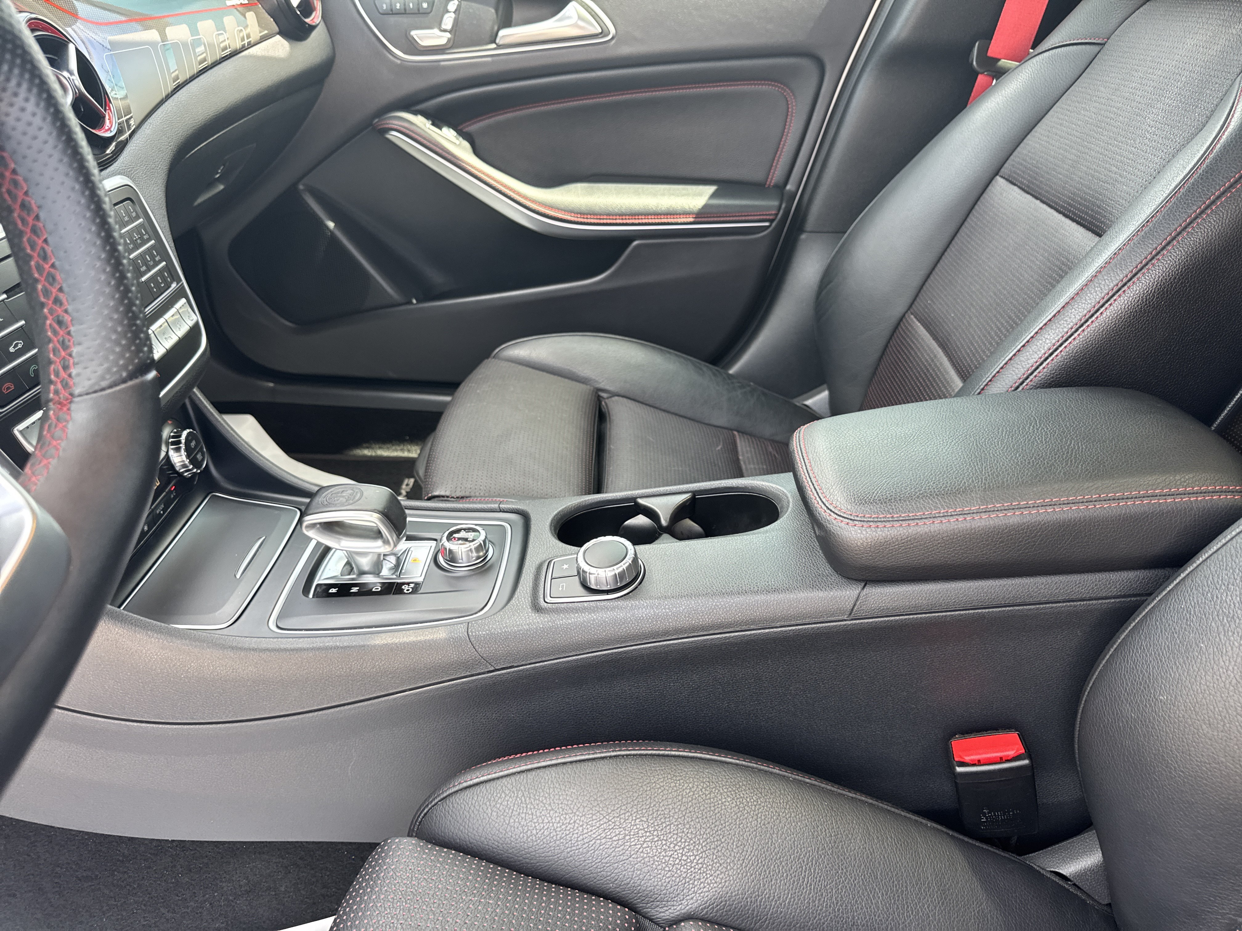Used 2018 Mercedes-Benz GLA 45 AMG 4MATIC image 24