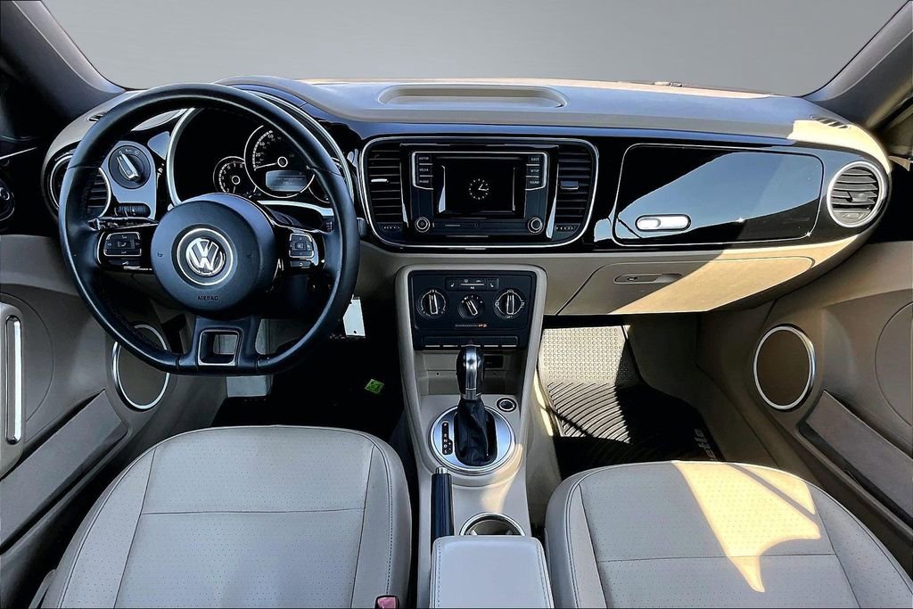 Used 2016 Volkswagen Beetle 1.8T S image 16