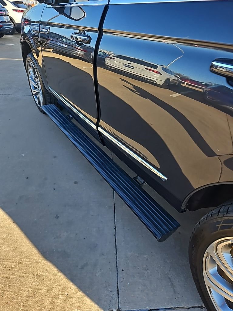 Used 2023 Lincoln Navigator Reserve AWD/4WD image 10