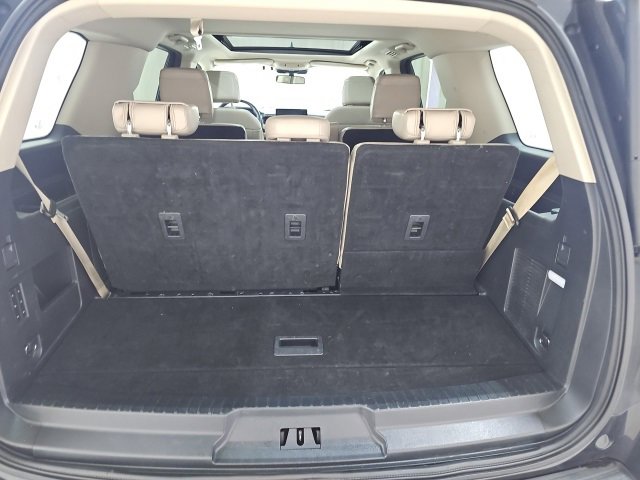 Used 2023 Ford Expedition Limited image 7
