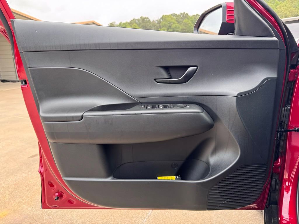 New 2026 Hyundai Kona SE FWD image 19