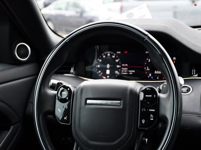 Used 2020 Land Rover Range Rover Evoque R-Dynamic HSE image 18