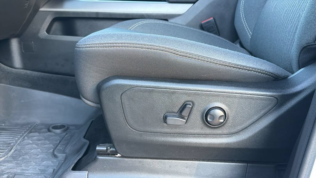 Used 2023 RAM 1500 Big Horn AWD/4WD image 14
