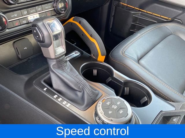 Used 2022 Ford Bronco Badlands image 12