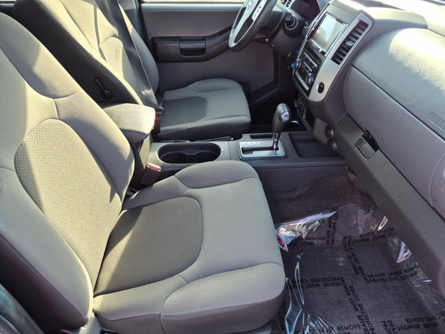 Used 2013 Nissan Xterra S AWD/4WD image 17
