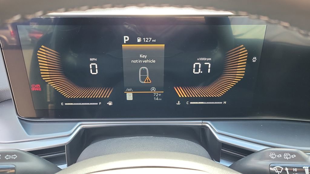 New 2026 Kia Sorento LX FWD image 33
