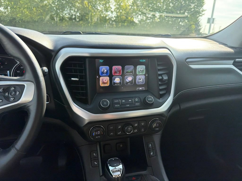 Used 2017 GMC Acadia SLT w/ LPO, Cargo Package FWD image 15