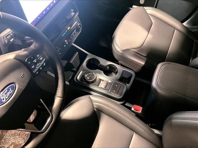 New 2026 Ford Maverick Lariat w/ Black Appearance Package AWD/4WD image 9