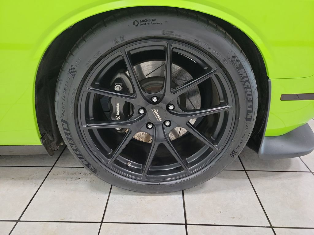 Used 2015 Dodge Challenger R/T Scat Pack w/ Leather Interior Group RWD image 47