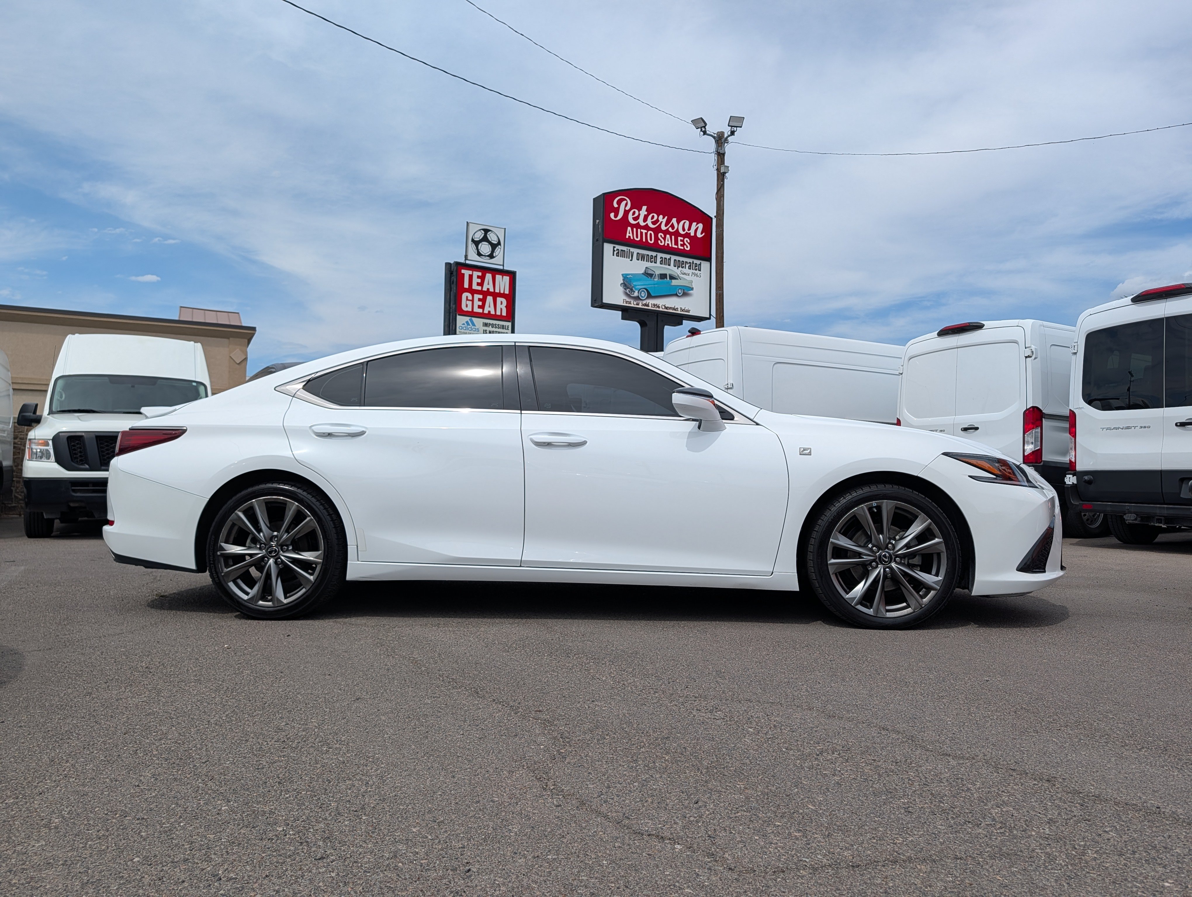 Used 2019 Lexus ES 350 F Sport w/ Accessory Package 2 FWD image 9
