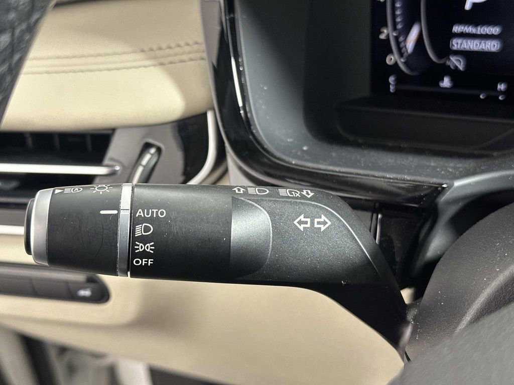 Used 2023 INFINITI QX60 Luxe w/ Cargo Package image 20