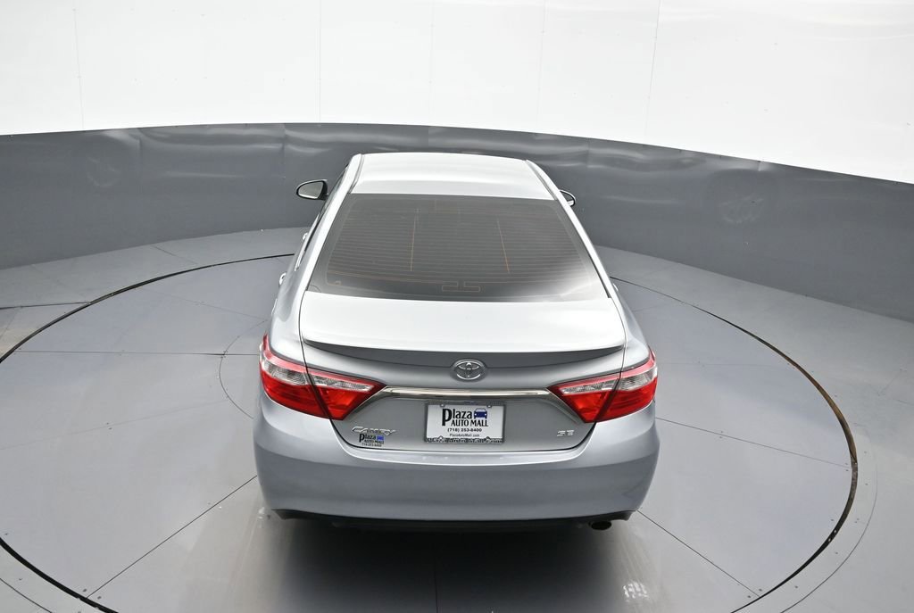 Used 2017 Toyota Camry SE w/ Protection Package (Q2) FWD image 37