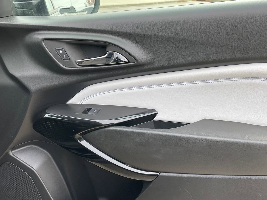 Used 2024 Chevrolet Trax LT image 14