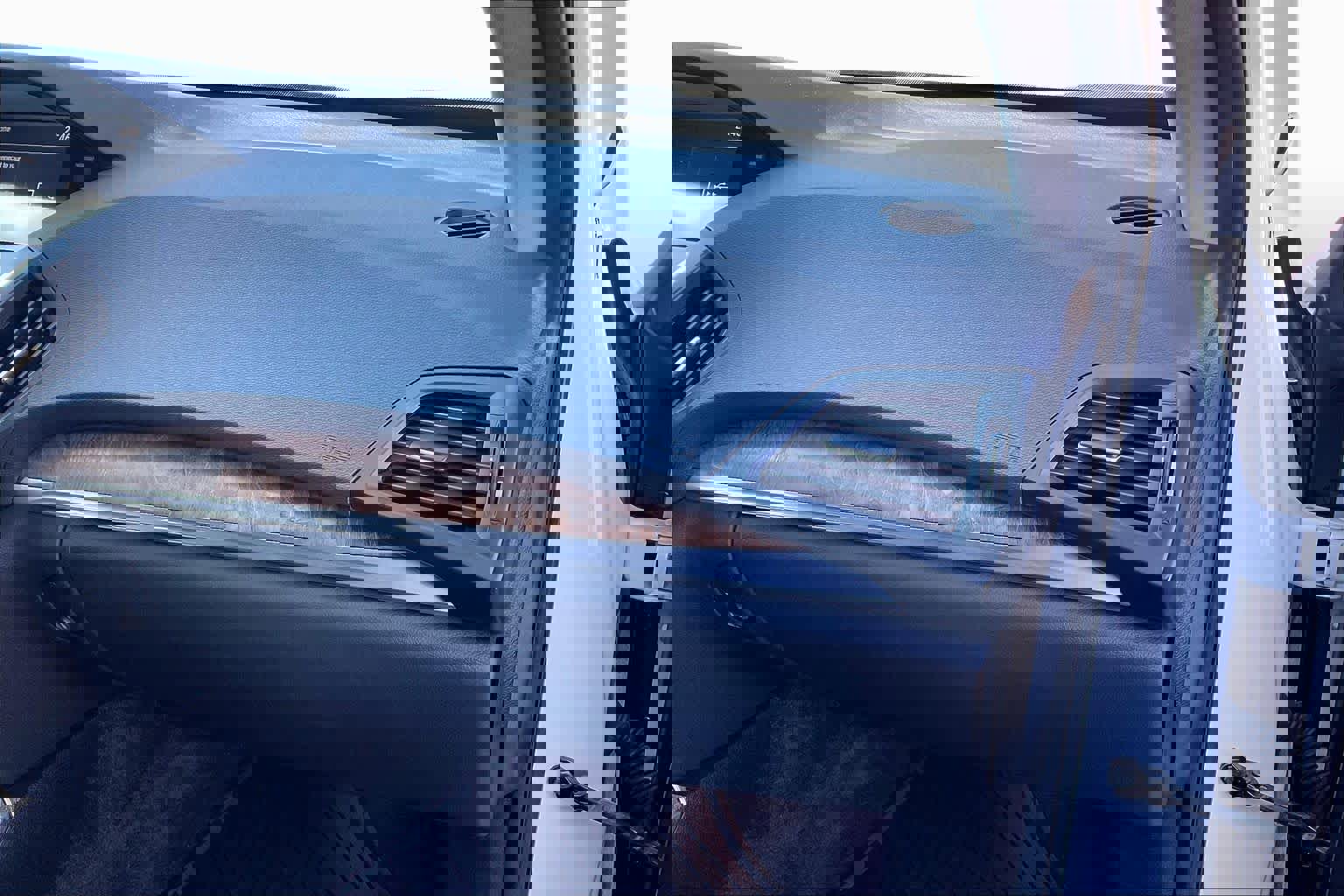 Used 2020 Acura MDX FWD w/ Technology Package image 17