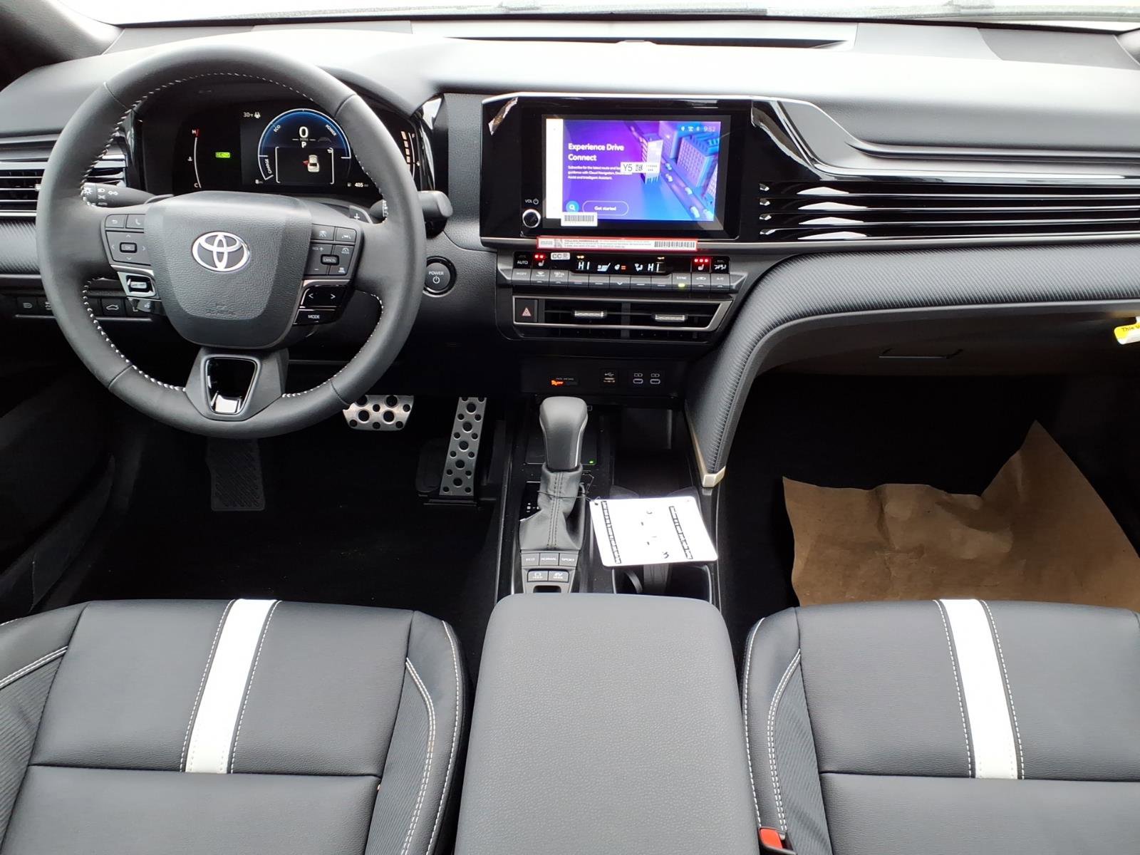 New 2026 Toyota Camry SE image 10