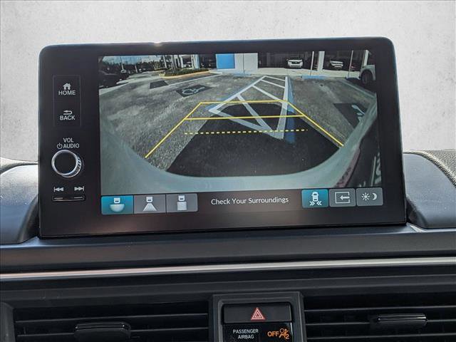 New 2025 Honda Pilot Touring image 12