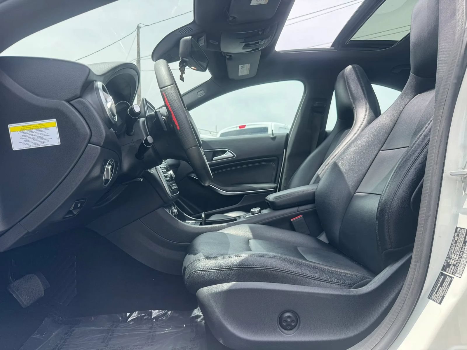 Used 2014 Mercedes-Benz CLA 250 image 19