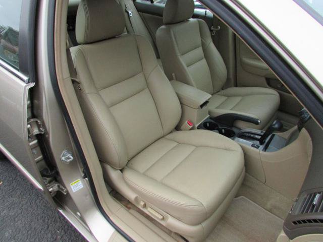 Used 2003 Honda Accord EX image 23