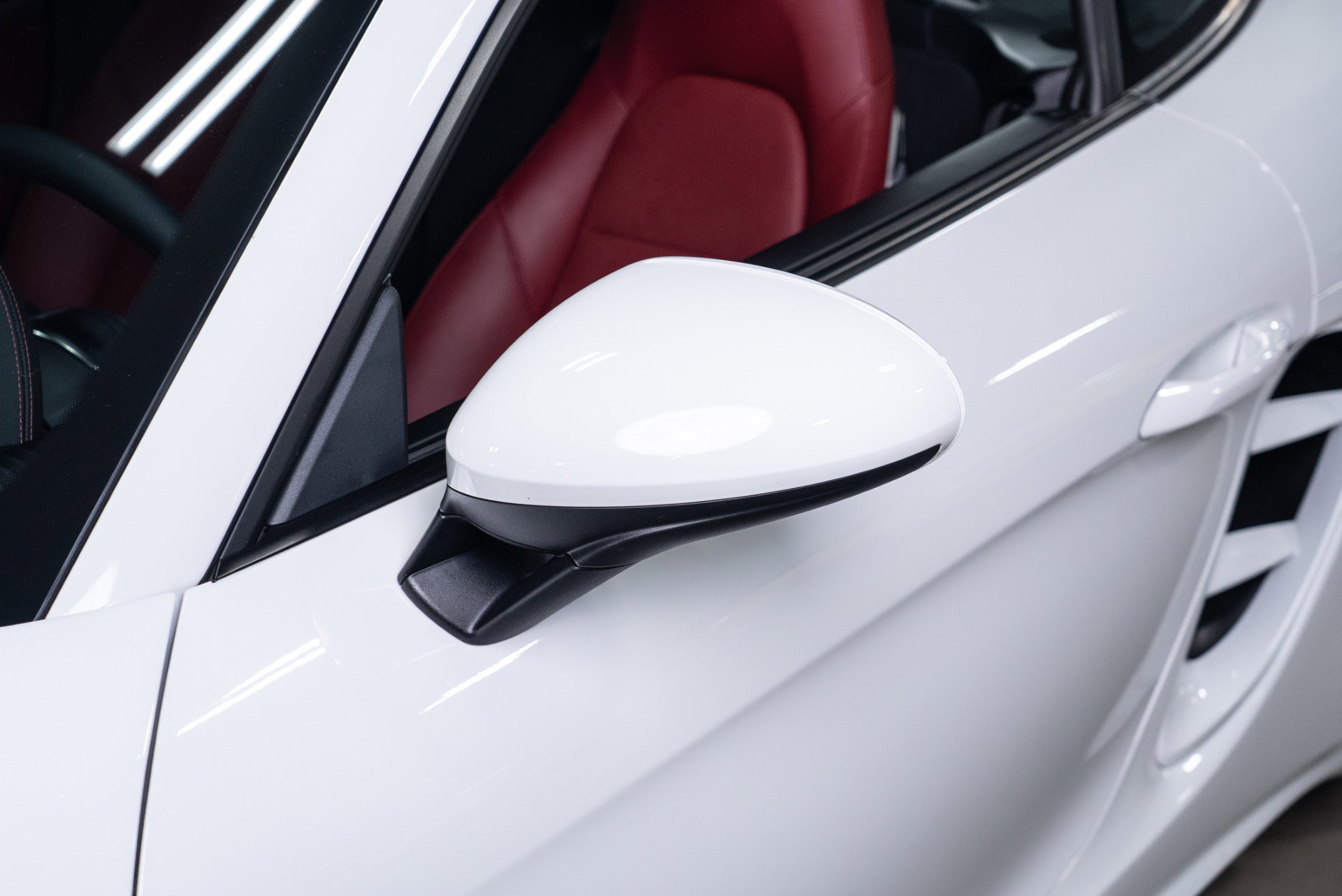 Used 2024 Porsche 718 Cayman S image 41