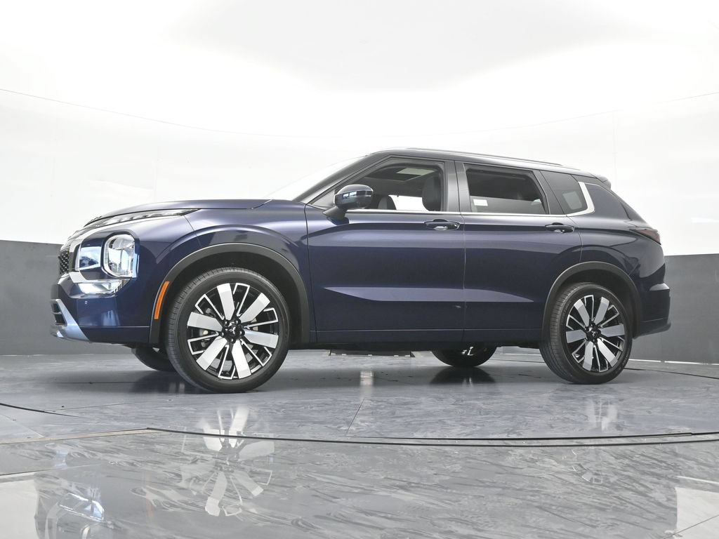 New 2026 Mitsubishi Outlander SEL FWD image 63