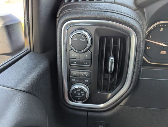 Used 2020 GMC Sierra 3500 Denali AWD/4WD image 21