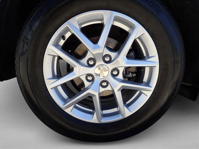 Used 2023 Chevrolet Equinox LT w/ LPO, Floor Liner Package AWD/4WD image 6