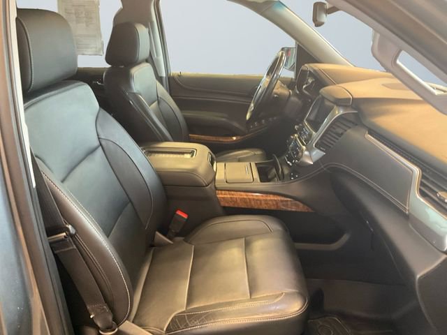 Used 2019 Chevrolet Suburban Premier AWD/4WD image 15