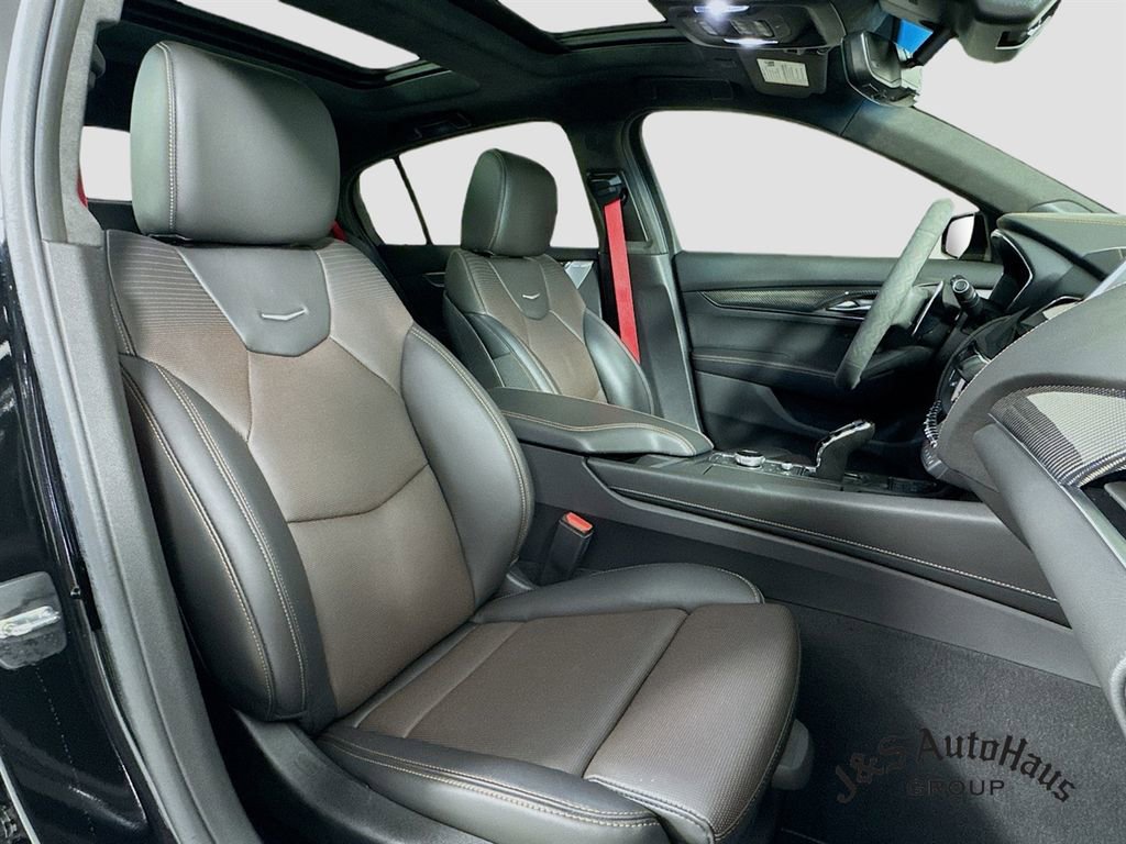Used 2023 Cadillac CT5 V w/ Premium Package image 36