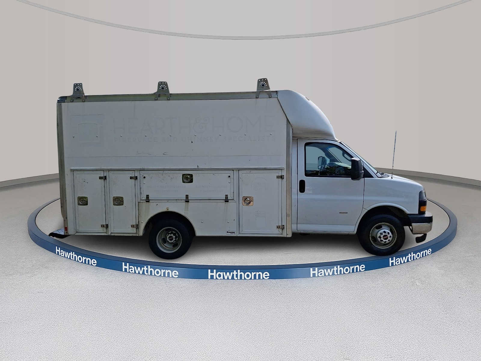Used 2018 GMC Savana 3500 w/ Power Convenience Package RWD image 7