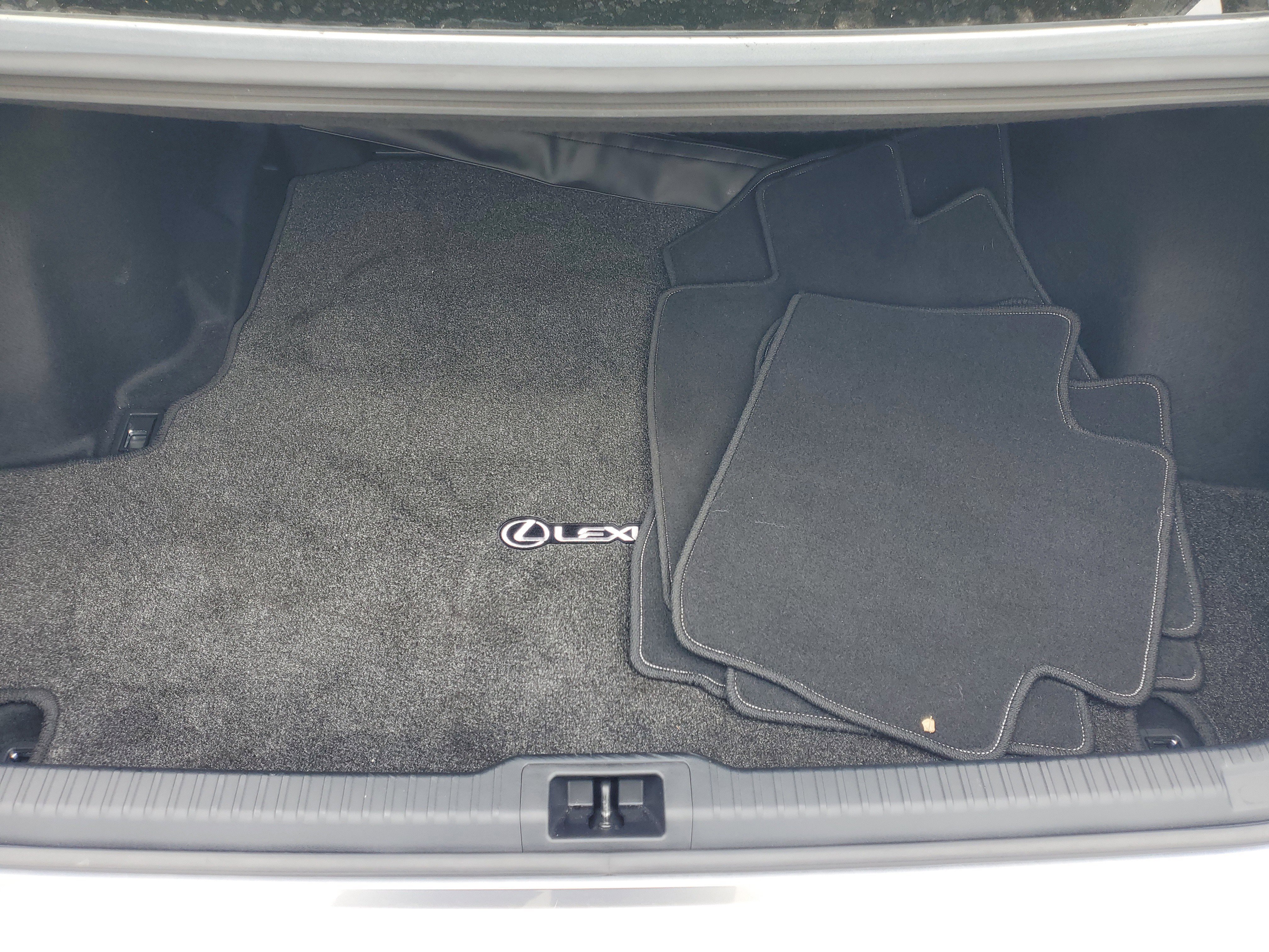 Used 2025 Lexus IS 350 F Sport image 8