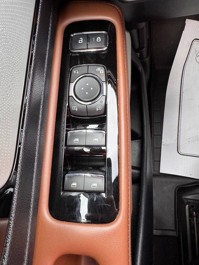Used 2021 Lincoln Aviator Reserve w/ Equipment Group 202A AWD/4WD image 24
