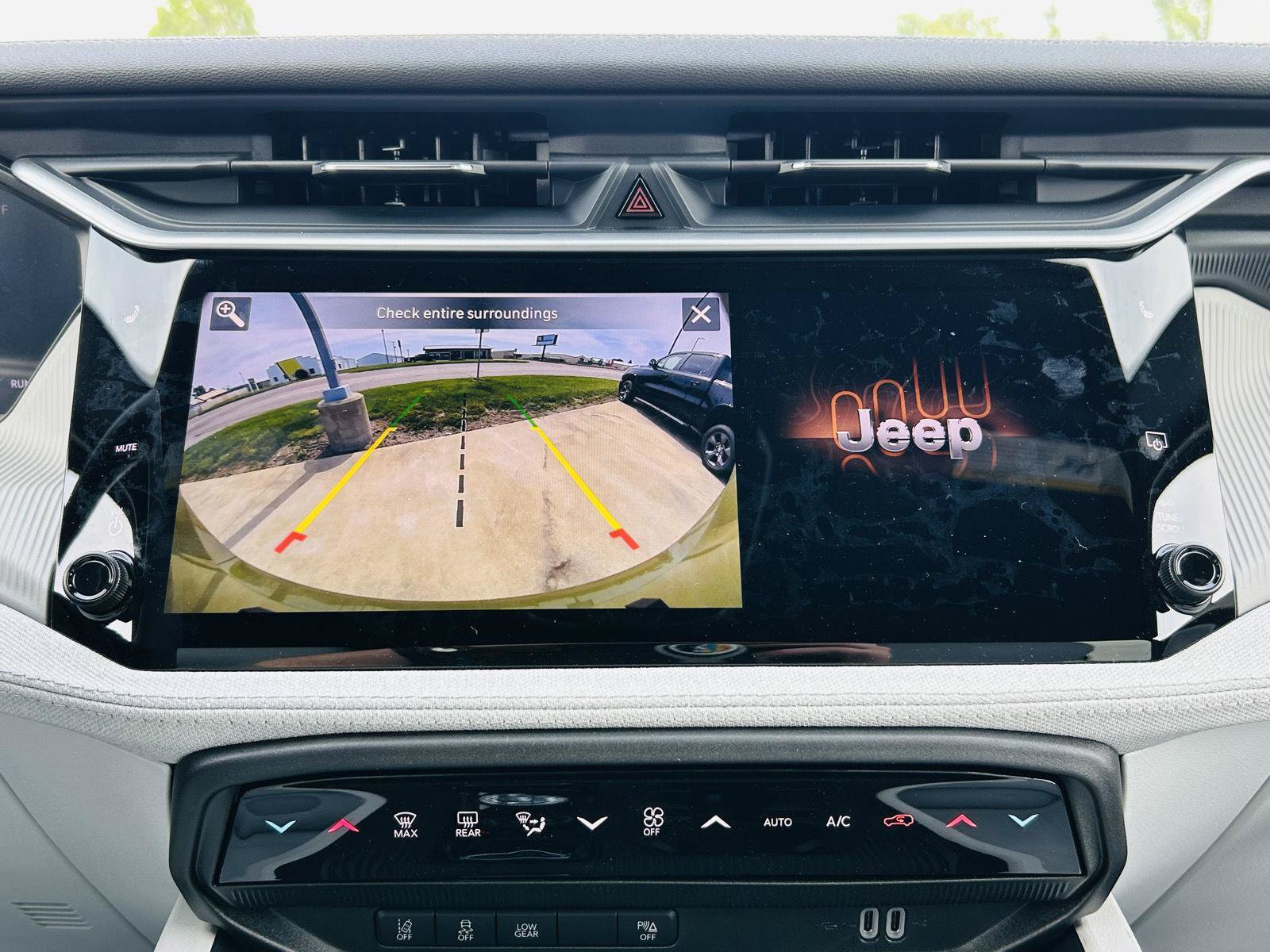 New 2026 Jeep Cherokee Laredo AWD/4WD image 10
