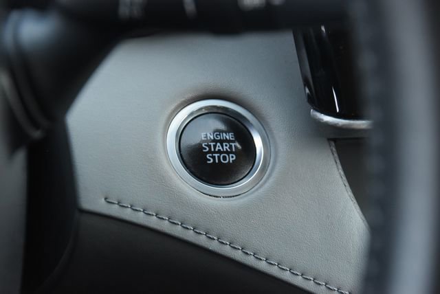 Used 2021 Toyota Highlander Platinum image 37