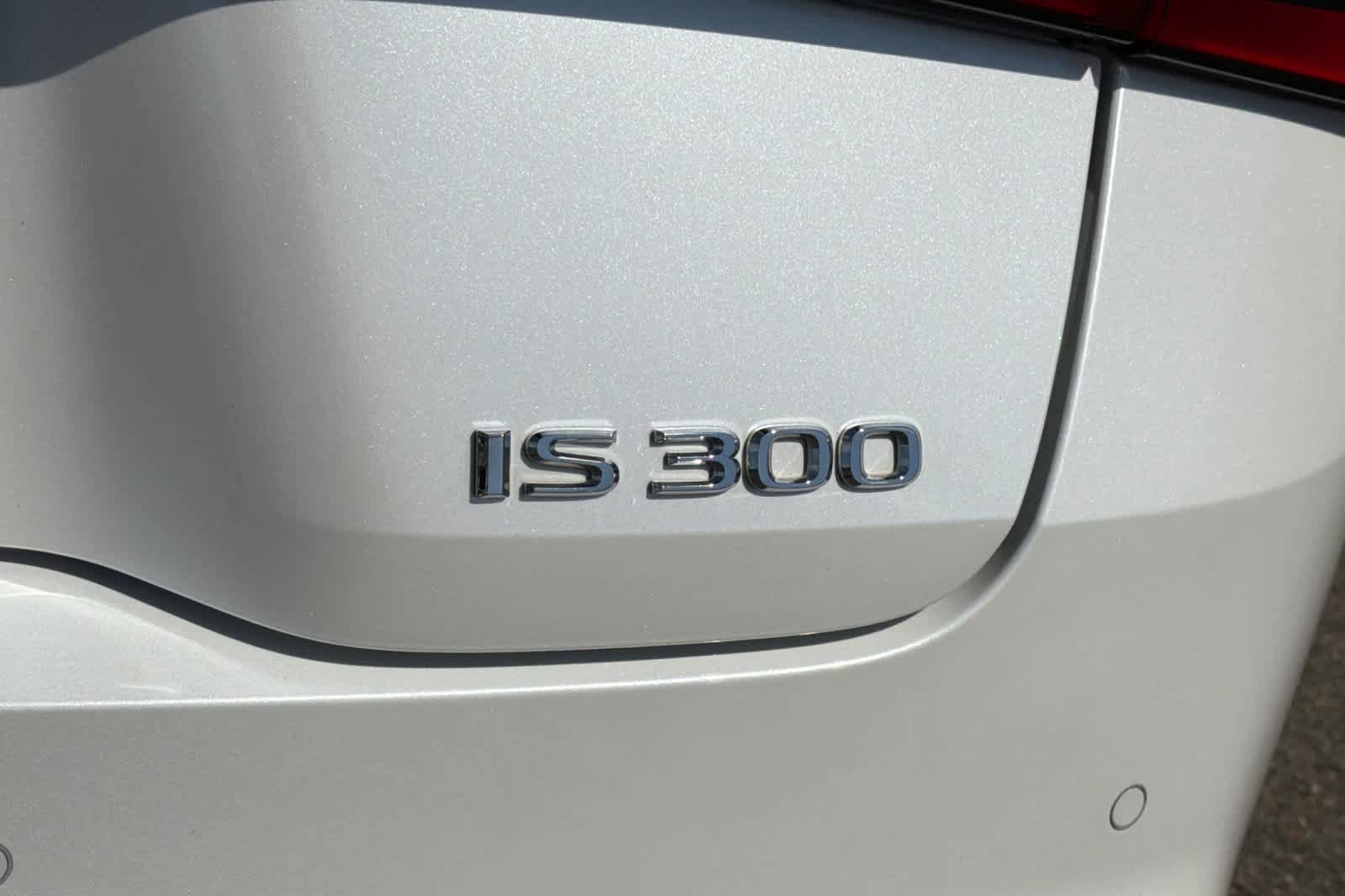 Used 2021 Lexus IS 300 w/ Comfort Package RWD image 31